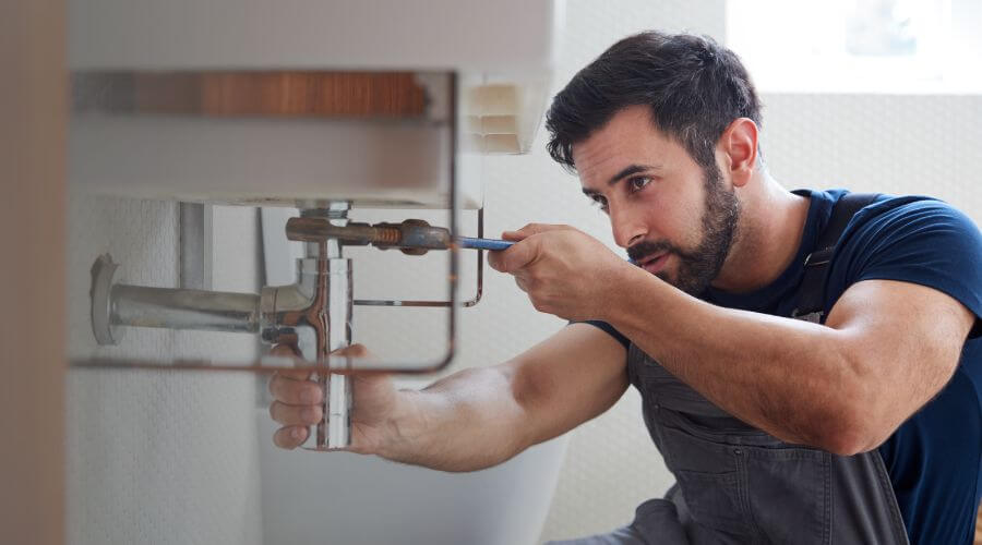 Faucet aerator cleaning/replacement in Dinosaur, CO